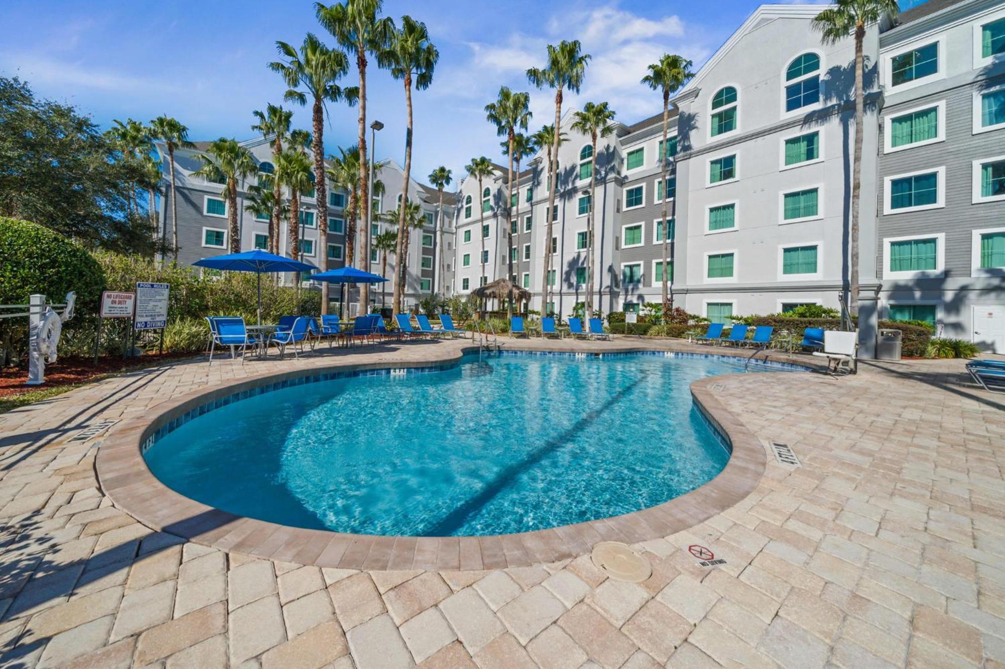 Apartment 1st Floorepicshuttle
